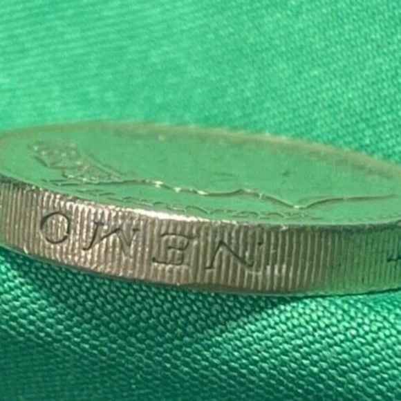 1989 ELIZABETH II ONE POUND ERROR COIN Kims UPSIDE TEXT! V.G. Condition - Picture 6 of 7